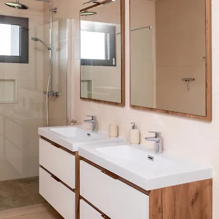 Вилла Casa Barbonica Piscina Privada *